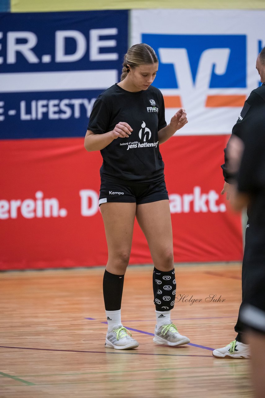 Bild 13 - wBJ SV Henstedt Ulzburg - TuRa Meldorf : Ergebnis: 22:38